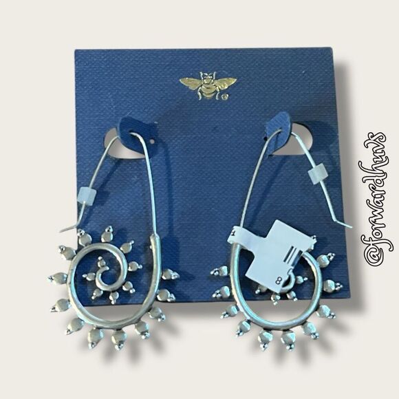 TJ Maxx Open Hoop Spiral Threader Earrings - Picture 1 of 8